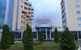 Ramada Hotel Suites by Wyndham Alabuga